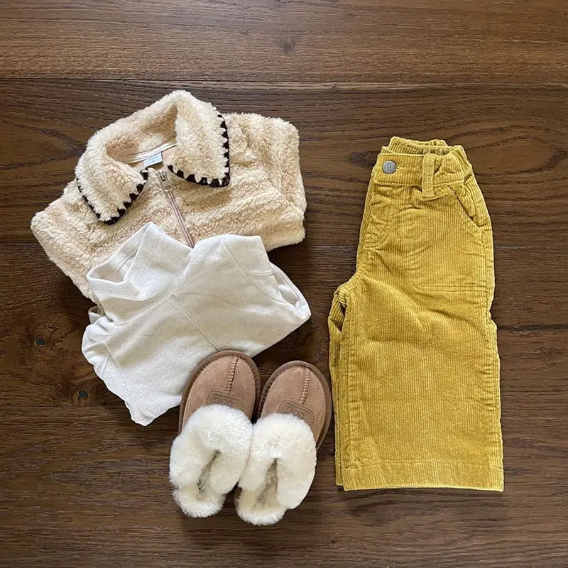 Urban Rabbit - Korean Children Fashion - #childofig - Bear Slit Turtleneck Tee - 5