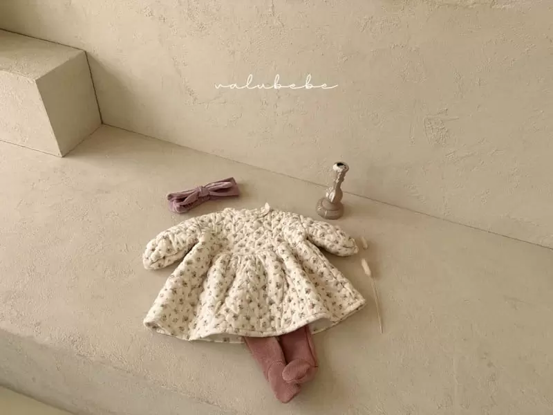 Valu Bebe - Korean Baby Fashion - #babyoninstagram - Flower Quilting Lace One-piece - 12