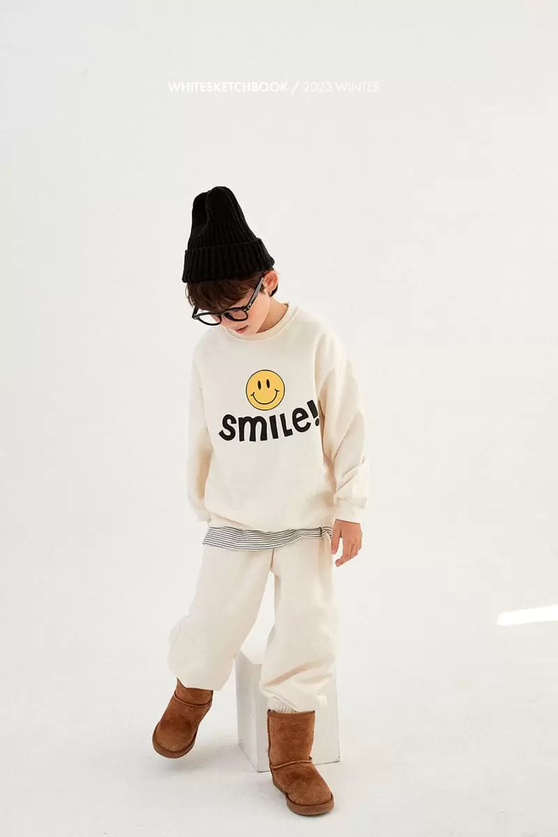 Whitesketchbook - Korean Children Fashion - #kidsstore - Smile Fleece Top Bottom Set - 5