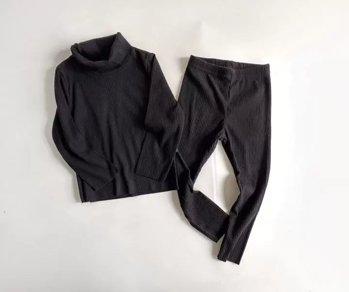 Yerooyena - Korean Children Fashion - #kidsstore - Fleece Turtleneck Tee Leggings Set - 11