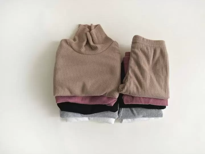 Yerooyena - Korean Children Fashion - #toddlerclothing - Fleece Turtleneck Tee Leggings Set - 4