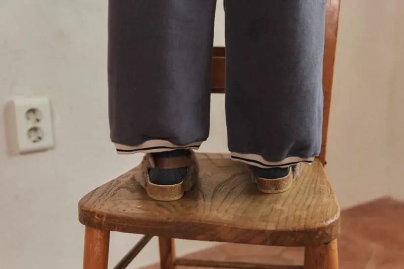 A-Market - Korean Children Fashion - #littlefashionista - Half Piping Pants - 7