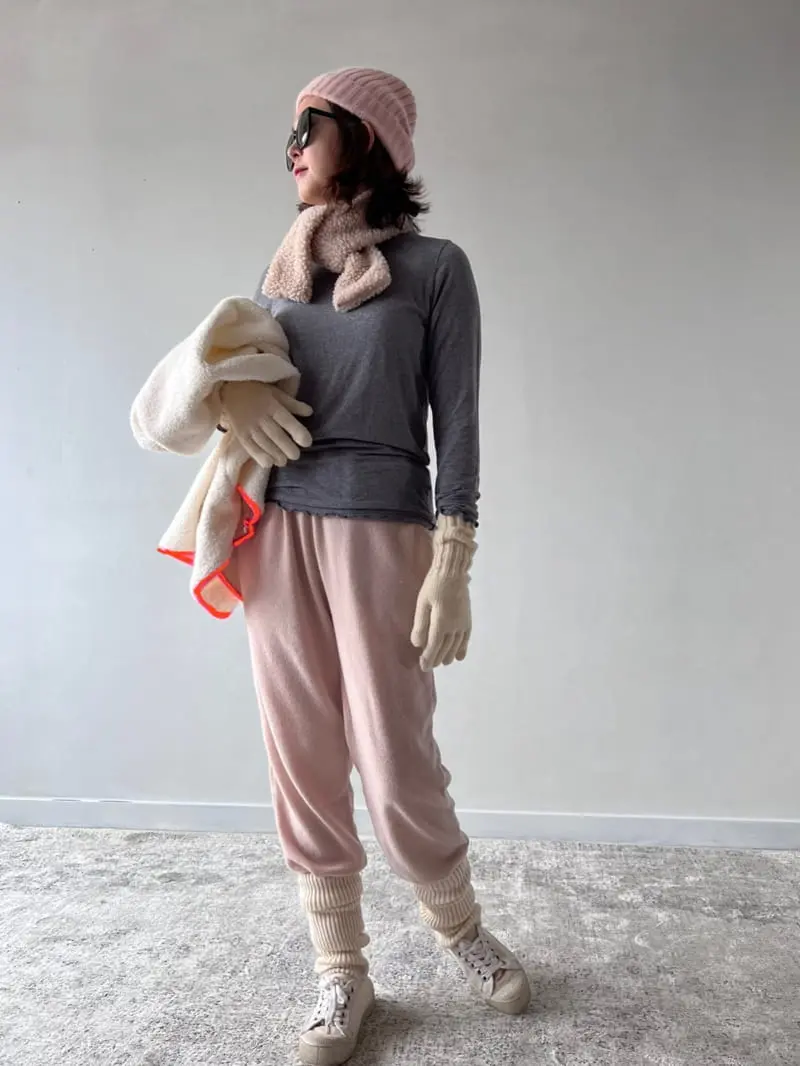 Bon Bon Butik - Korean Women Fashion - #womensfashion - Volume Tee Mom - 8