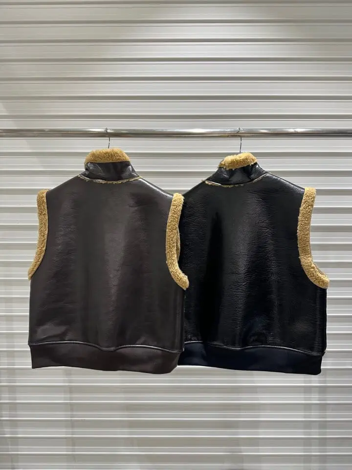 Bricklane - Korean Women Fashion - #momslook - Musthang Vest - 2