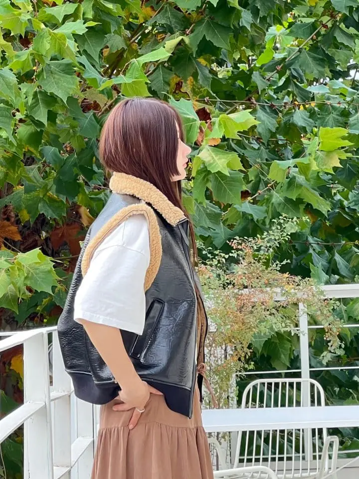 Bricklane - Korean Women Fashion - #momslook - Musthang Vest - 3