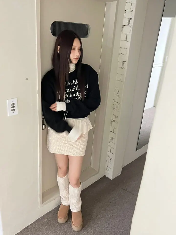 Bricklane - Korean Women Fashion - #momslook - Bookle Skirt Warmer Set - 2