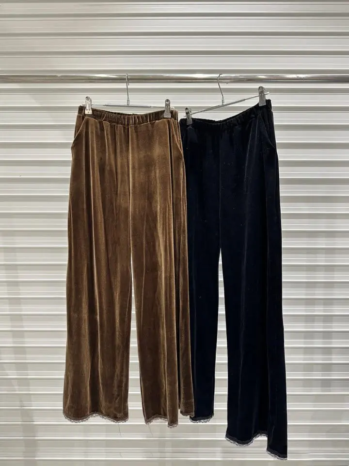Bricklane - Korean Women Fashion - #pursuepretty - Lace Velvet Pants - 2