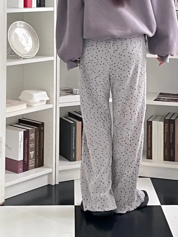 Bricklane - Korean Women Fashion - #womensfashion - Dot Pleats Pants - 3