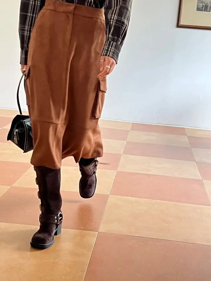 Bricklane - Korean Women Fashion - #womensfashion - Cargo Suede  Skirt - 8