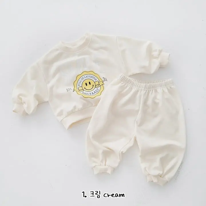 Daily Daily - Korean Children Fashion - #childofig - Kids Daily Smile Top Bottom Set - 2