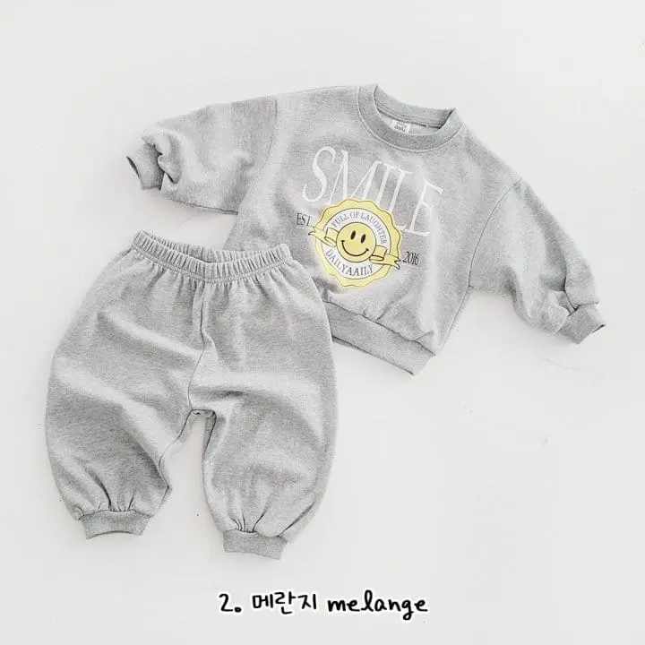 Daily Daily - Korean Children Fashion - #childofig - Kids Daily Smile Top Bottom Set - 3