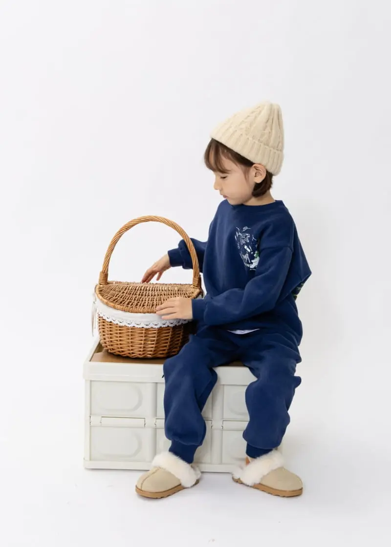 Fashion King - Korean Children Fashion - #kidsshorts - Turtleneck Constellation Top Bottom Set - 6