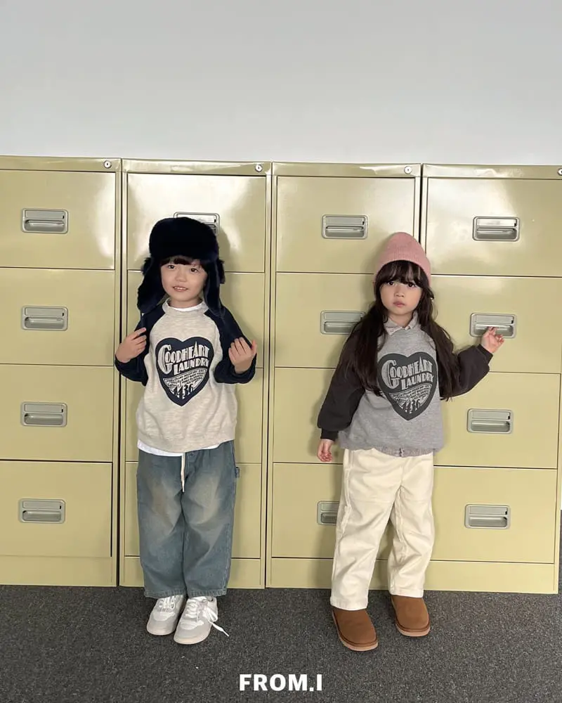 From I - Korean Children Fashion - #kidsshorts - Heart Sweatshirt - 3