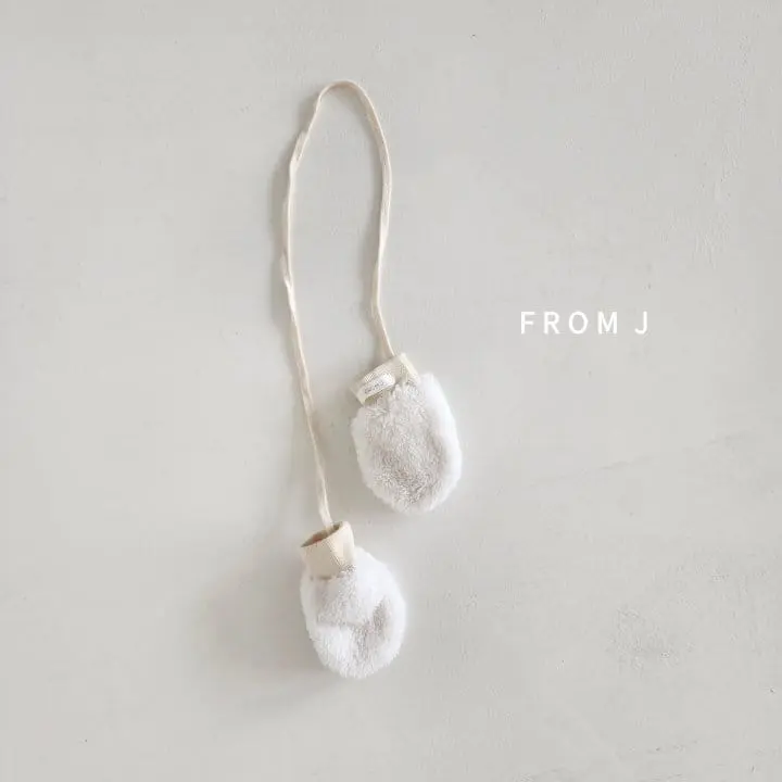 From J - Korean Baby Fashion - #babyclothing - Fluffy Gloves - 2