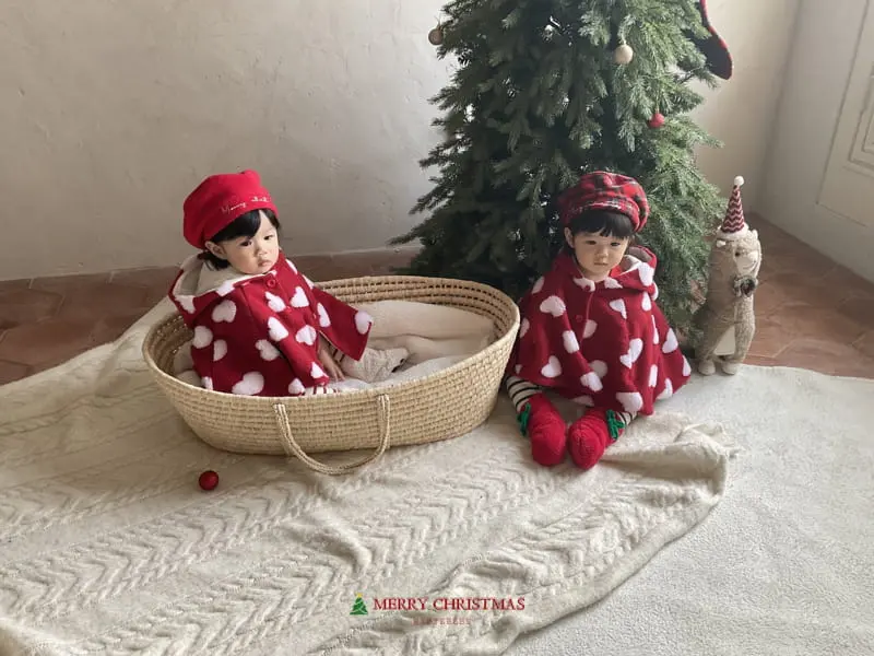 Hi Byebebe - Korean Baby Fashion - #babyoutfit - Santa Heat Cape - 4