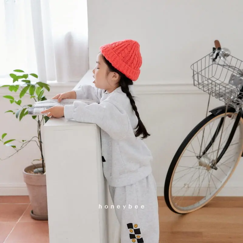 Honeybee - Korean Children Fashion - #prettylittlegirls - Check Smile Top Bottom Set - 6