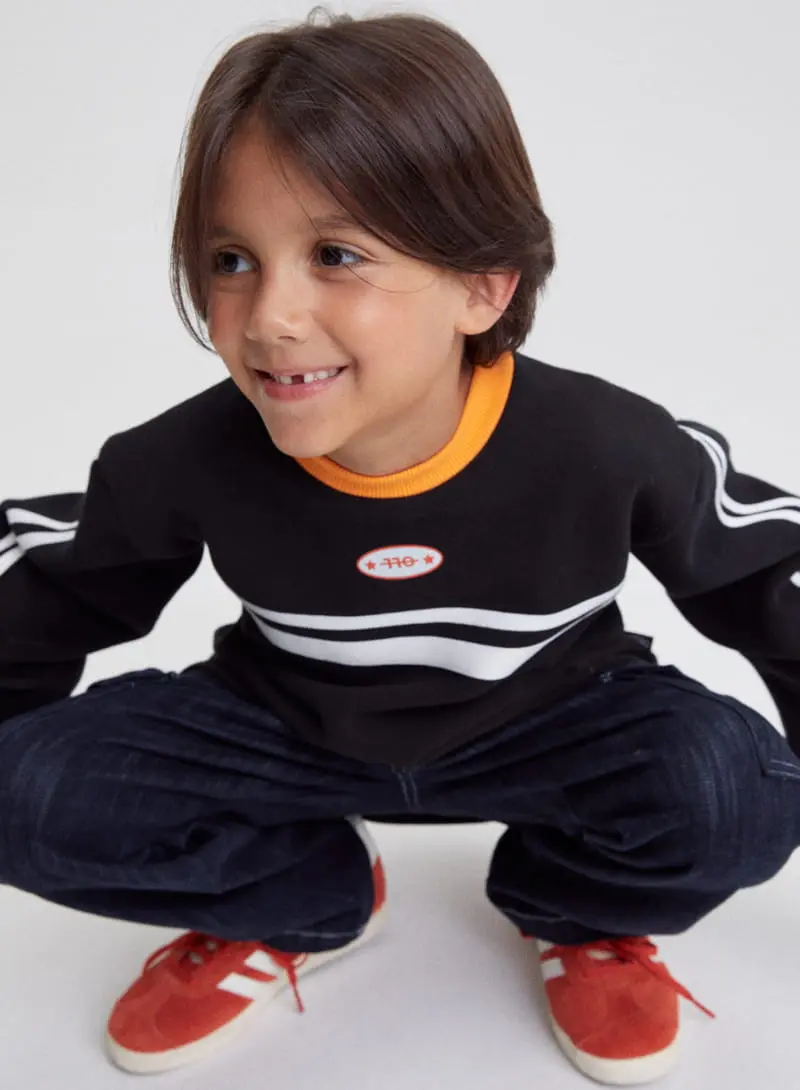 Kokoyarn - Korean Junior Fashion - #designkidswear - Line Tape Sweatshirt - 4