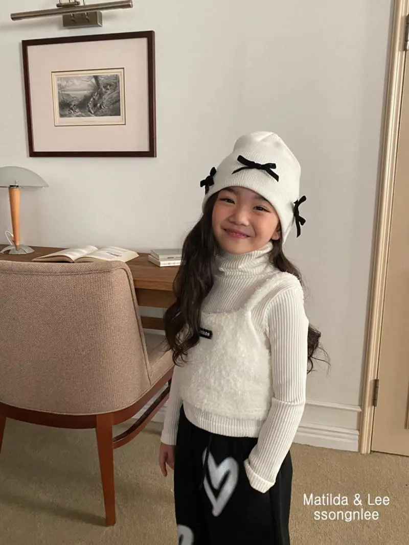 Matilda & Lee - Korean Children Fashion - #fashionkids - Heart Rib Turtleneck Tee - 12