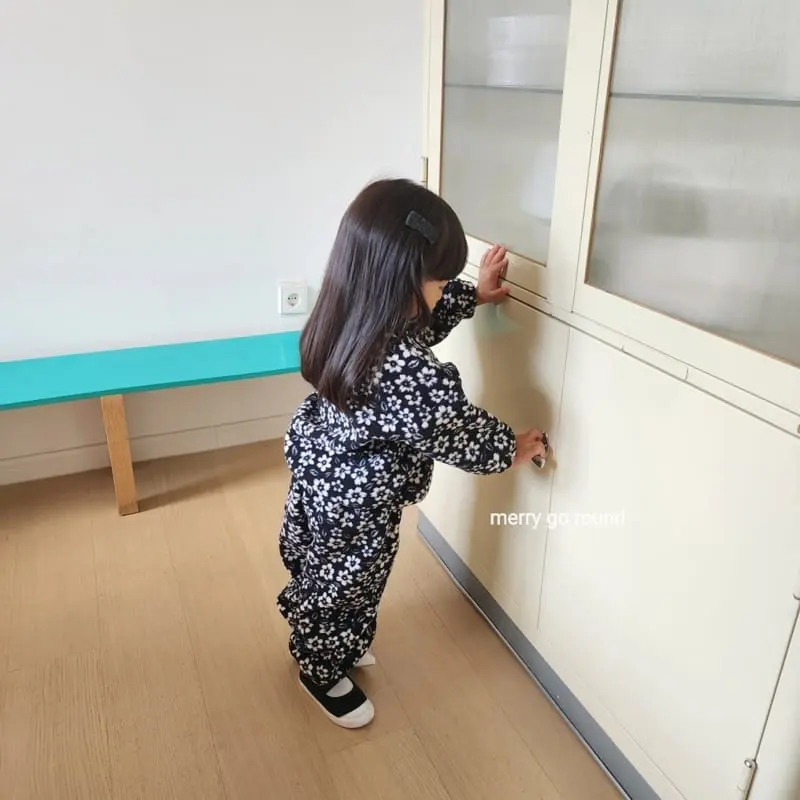 Merry Go Round - Korean Children Fashion - #Kfashion4kids - Fleece Flower Top Bottom Set - 11