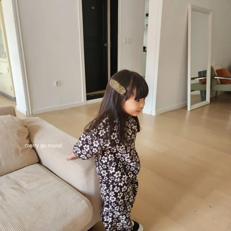 Merry Go Round - Korean Children Fashion - #designkidswear - Fleece Flower Top Bottom Set - 5