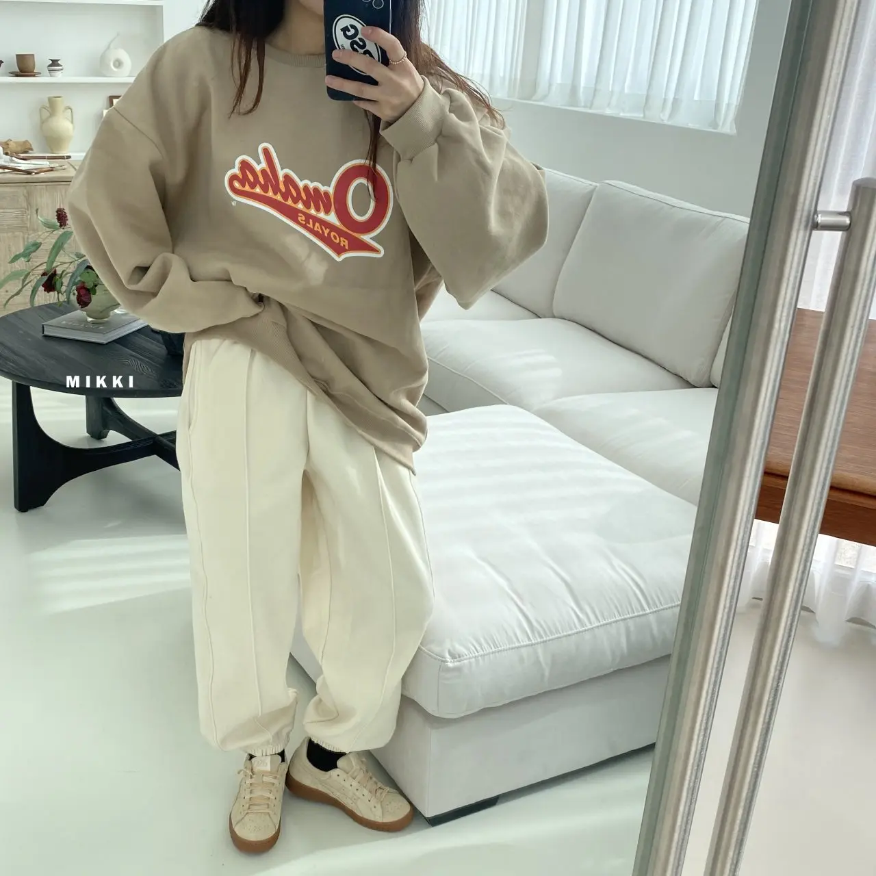 Mikki - Korean Women Fashion - #momslook - Omaha Sweatshirt Mom - 6