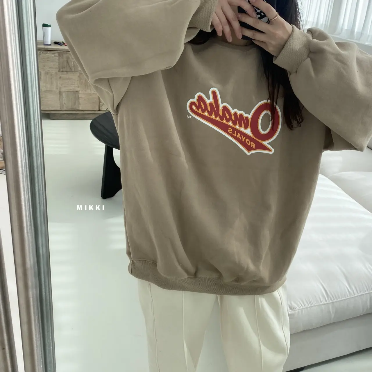 Mikki - Korean Women Fashion - #romanticstyle - Omaha Sweatshirt Mom - 2
