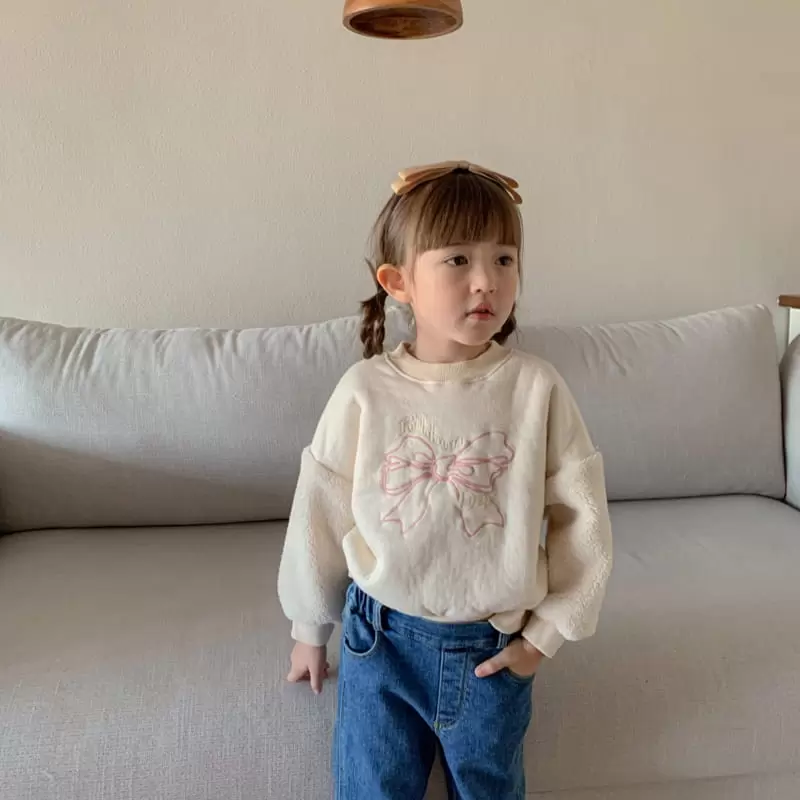 Momo Ann - Korean Children Fashion - #minifashionista - Boa Sweatshirt - 11