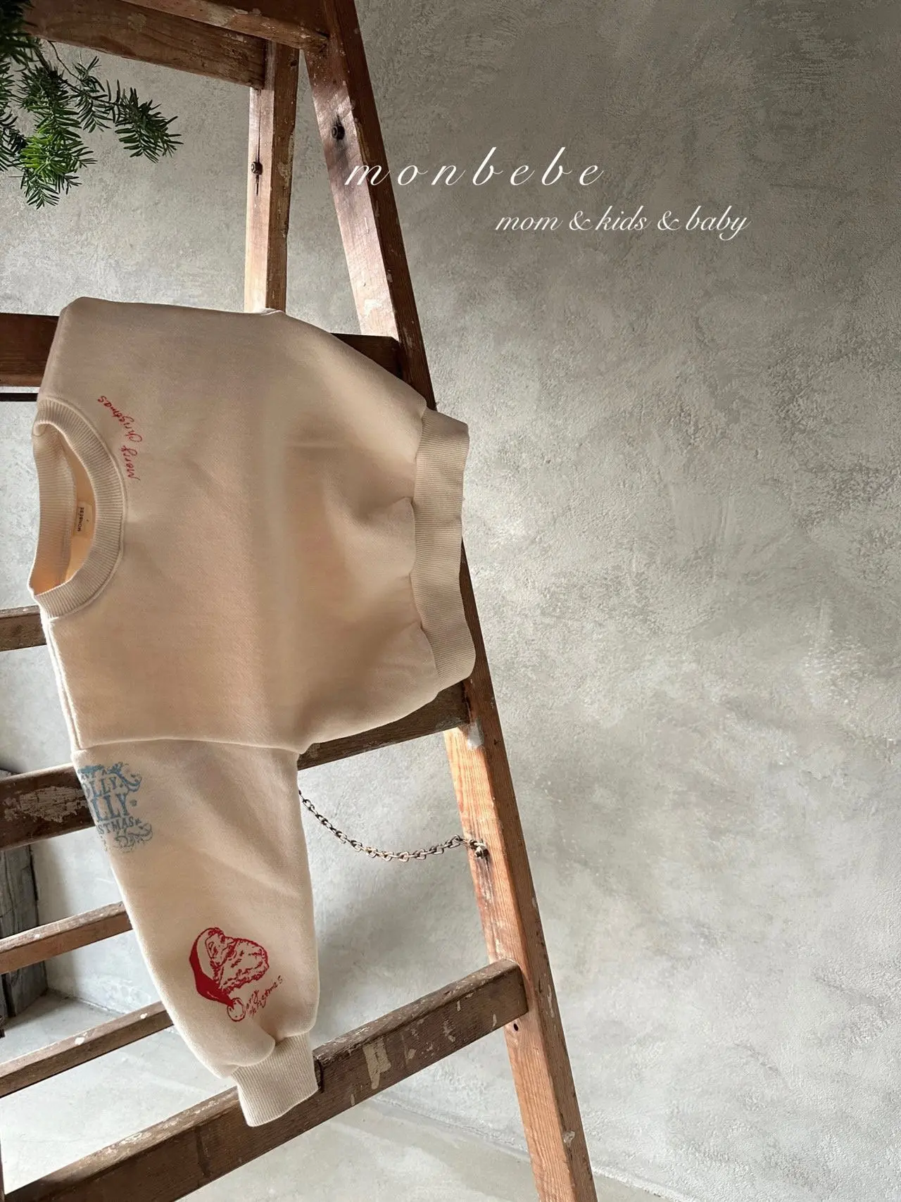 Monbebe - Korean Children Fashion - #stylishchildhood - Santa Sweatshirt