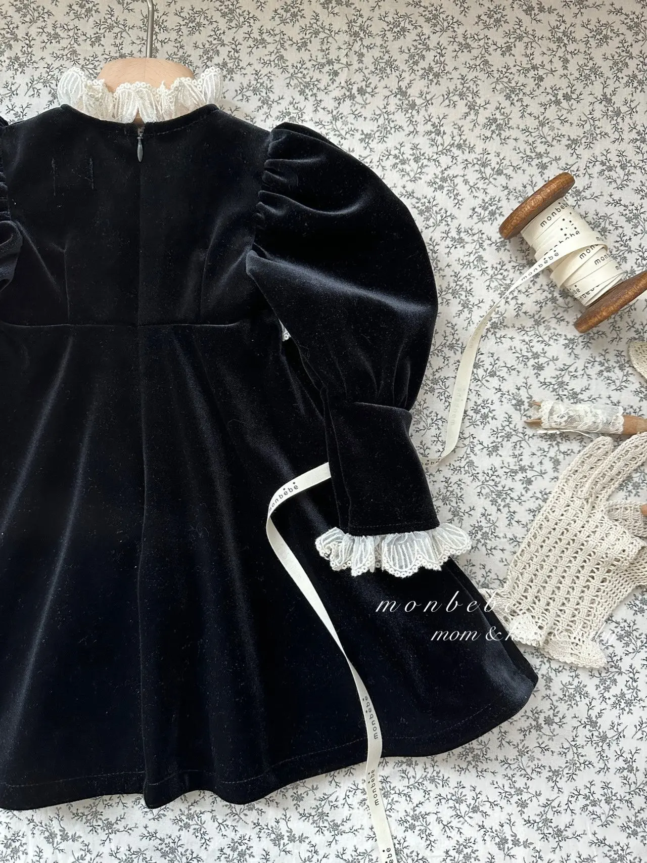 Monbebe - Korean Children Fashion - #stylishchildhood - Velvet One-piece - 7
