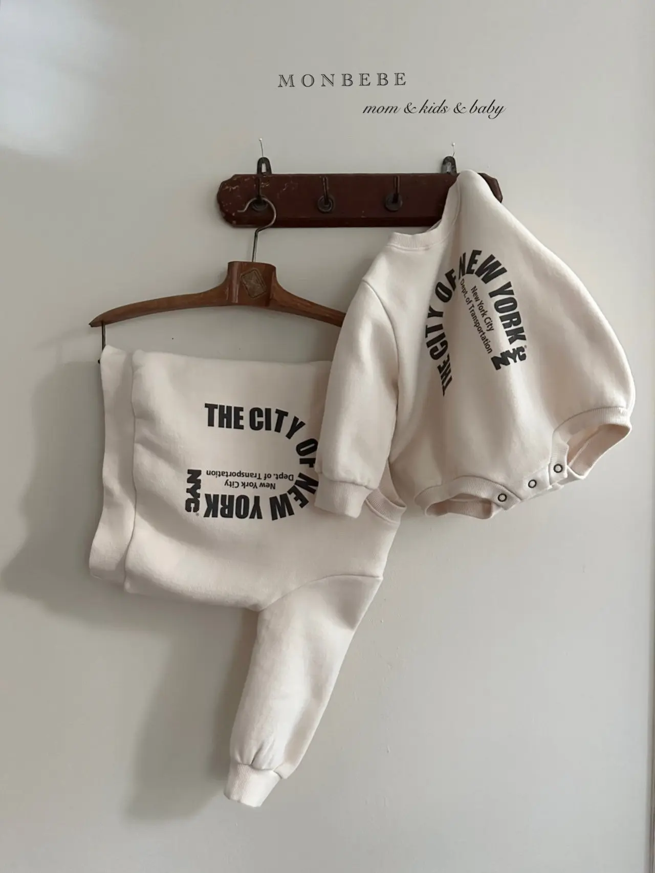 Monbebe - Korean Children Fashion - #toddlerclothing - New York Sweatshirt - 10