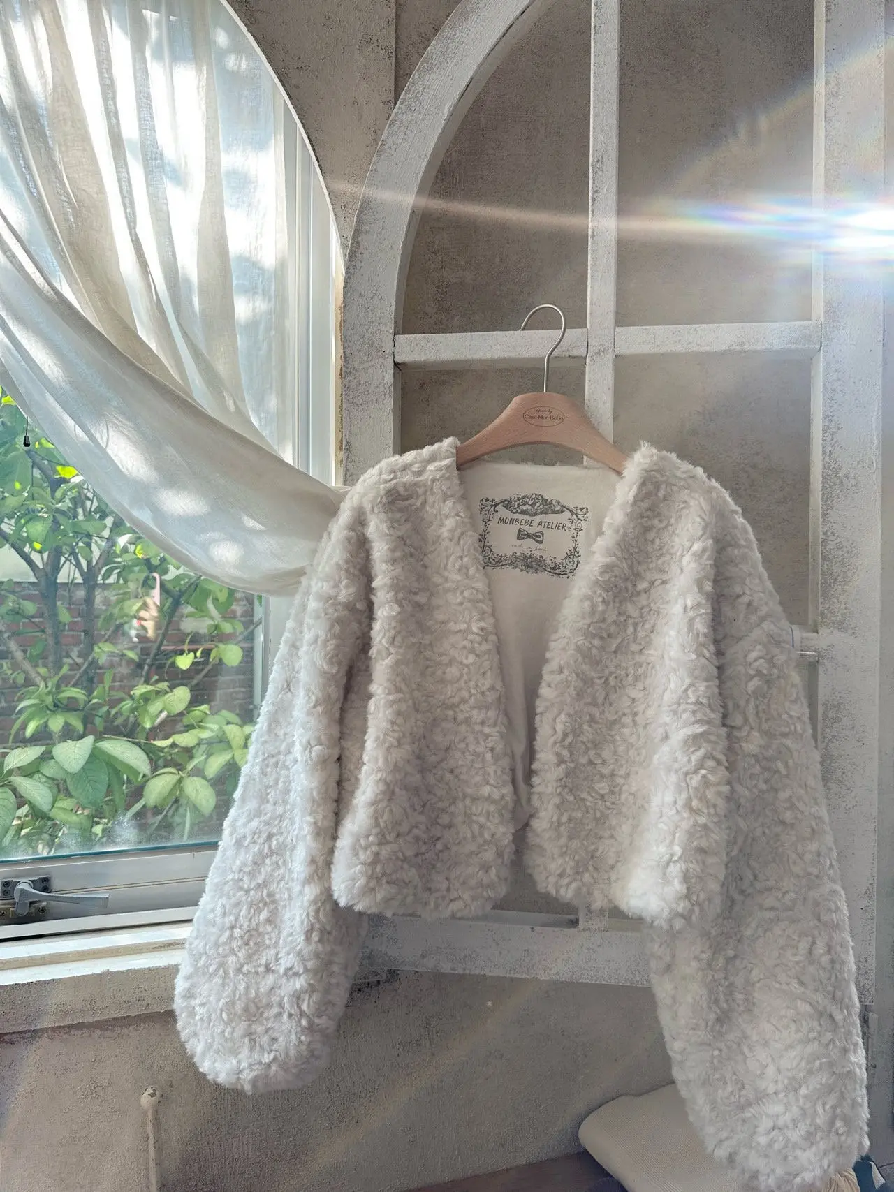 Monbebe - Korean Women Fashion - #momslook - Mom Balloon Fluffy Jacket - 7