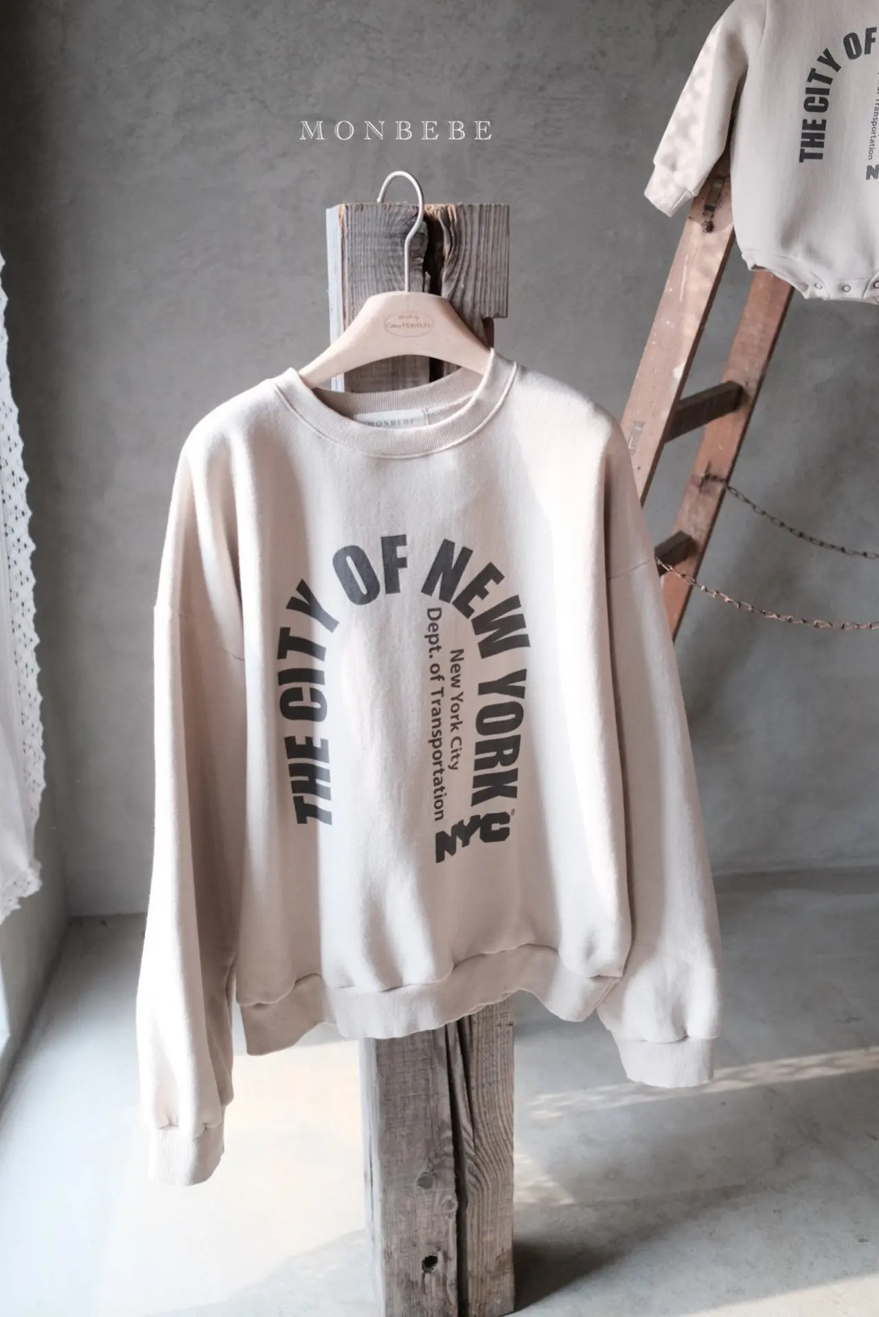 Monbebe - Korean Women Fashion - #pursuepretty - Mom New York Sweatshirt