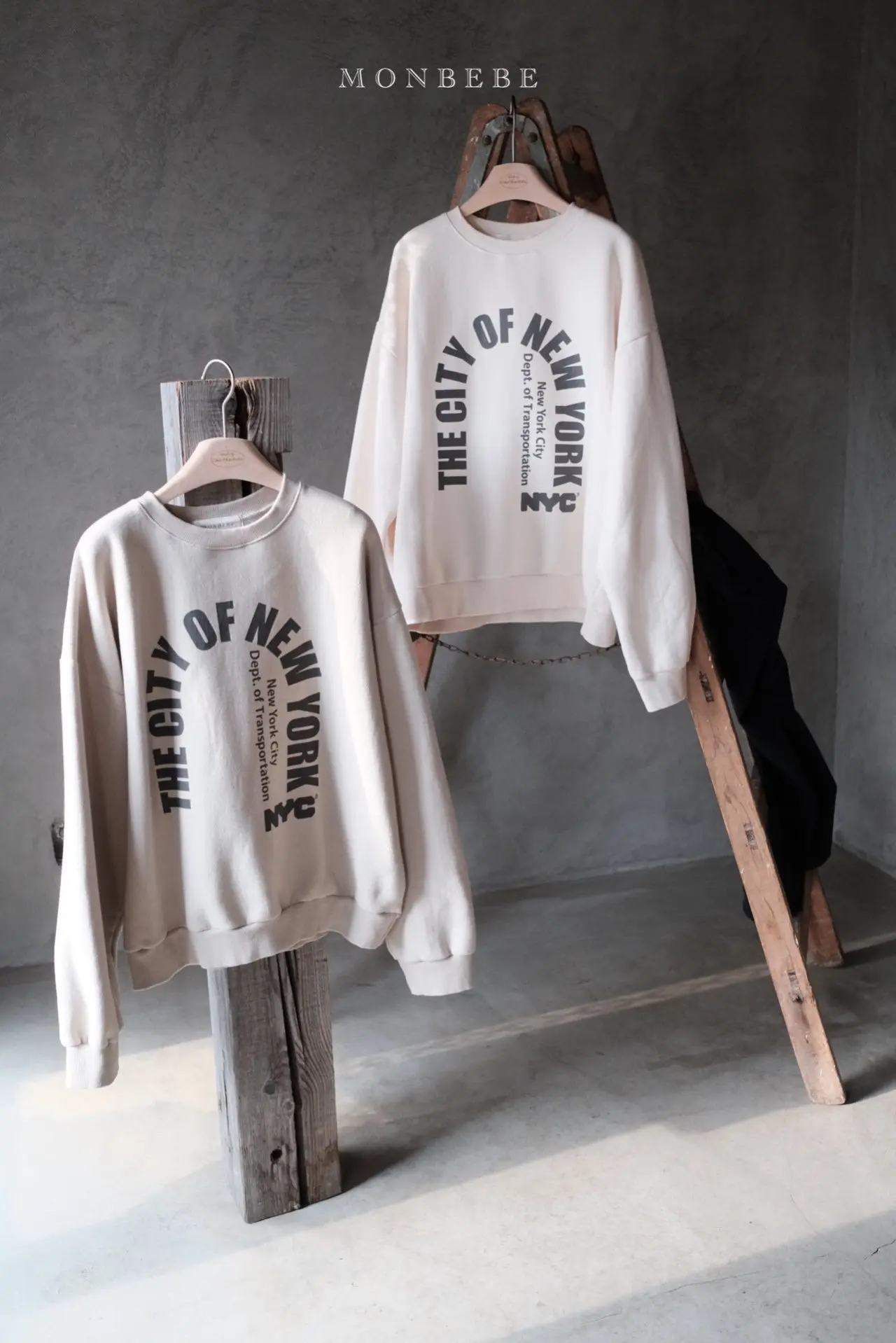 Monbebe - Korean Women Fashion - #romanticstyle - Mom New York Sweatshirt - 3