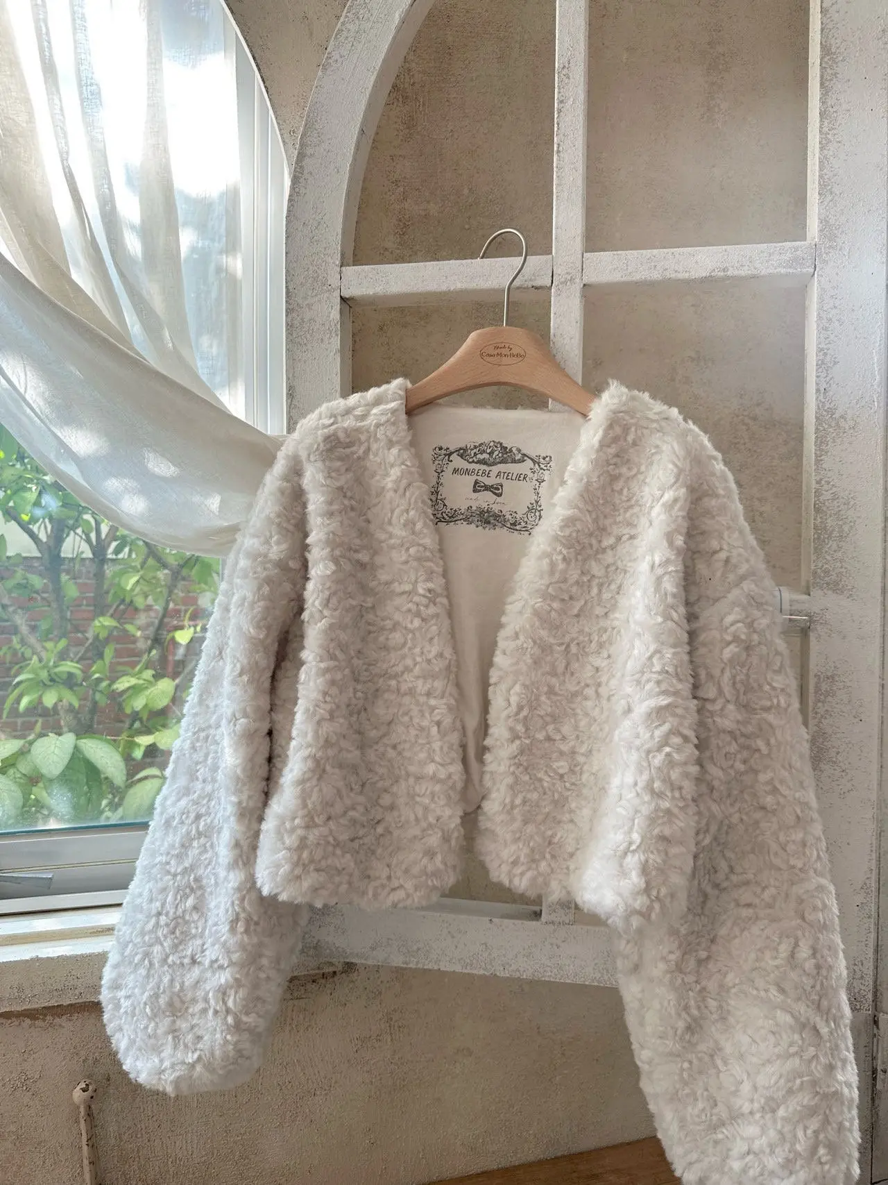 Monbebe - Korean Women Fashion - #womensfashion - Mom Balloon Fluffy Jacket - 2