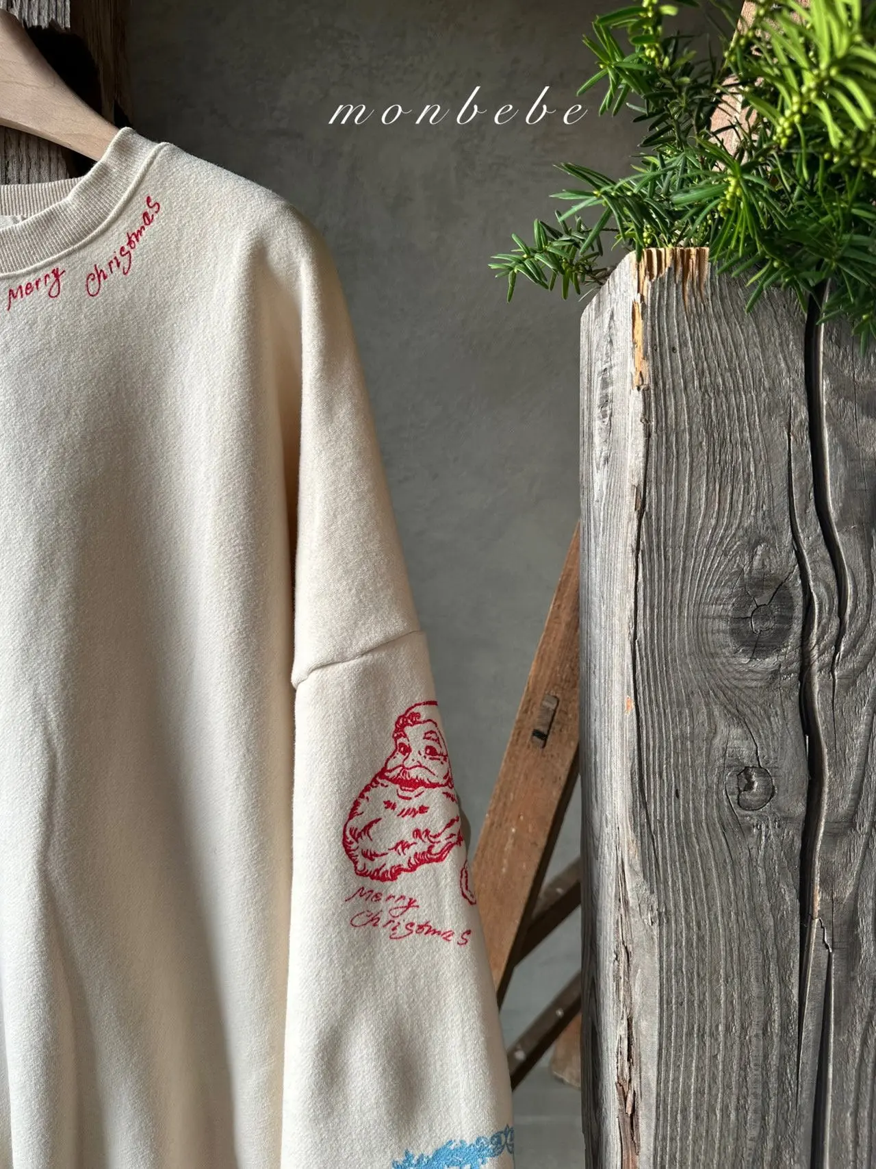 Monbebe - Korean Women Fashion - #womensfashion - Mom Santa Sweatshirt - 2