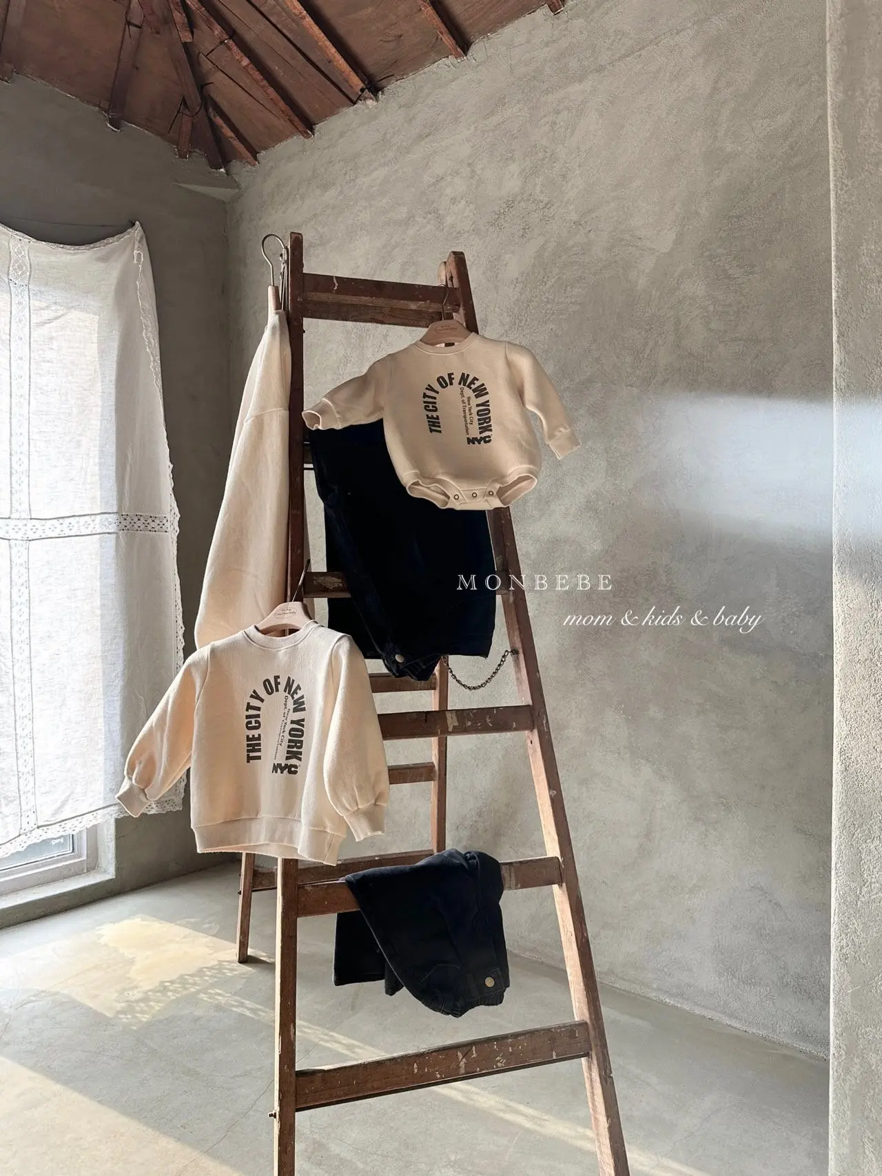Monbebe - Korean Women Fashion - #womensfashion - Mom New York Sweatshirt - 12