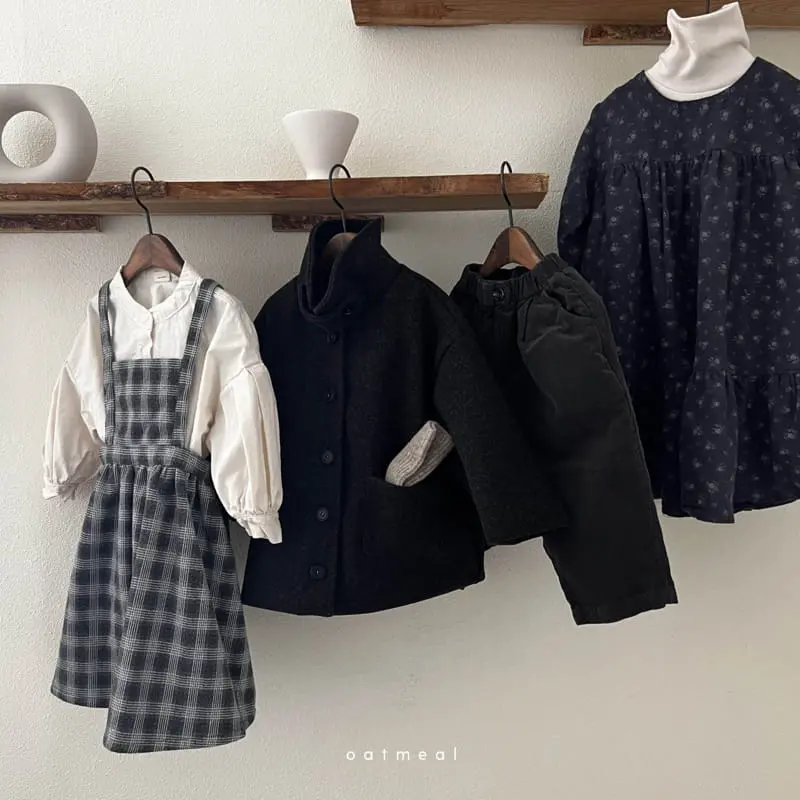 Oatmeal - Korean Children Fashion - #minifashionista - Embo Balloon Blouse - 3