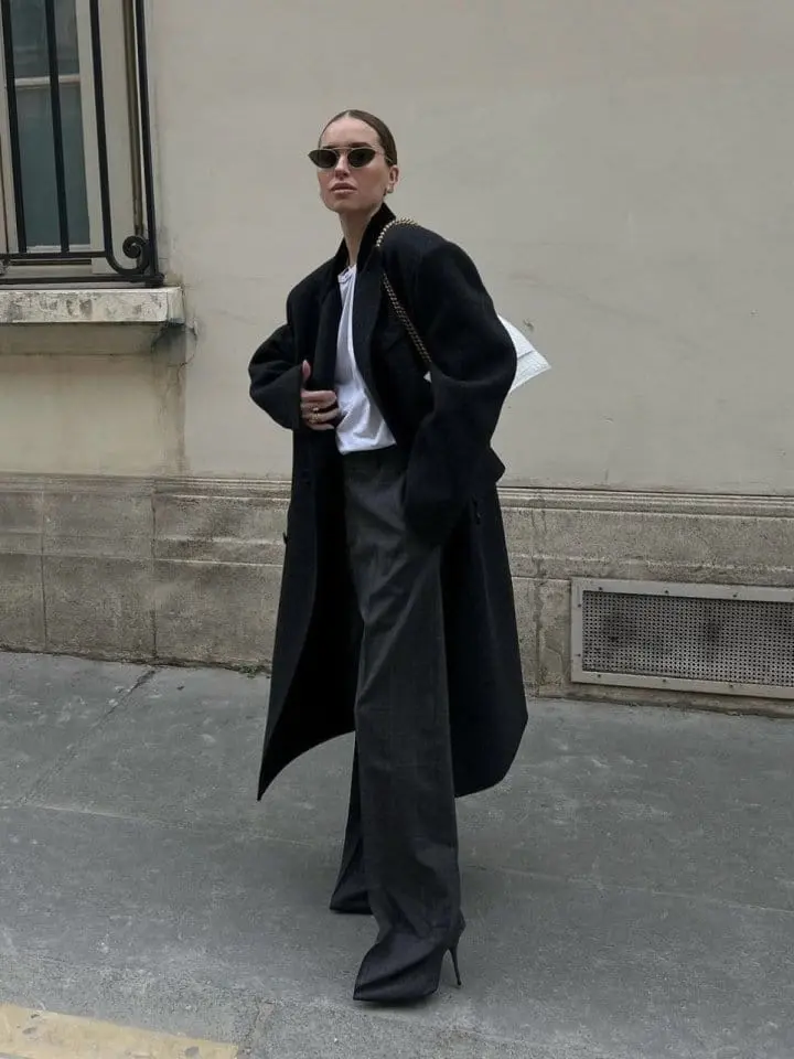 Paper Moon - Korean Women Fashion - #momslook - velvet collar double breasted oversized handmade coat - 3