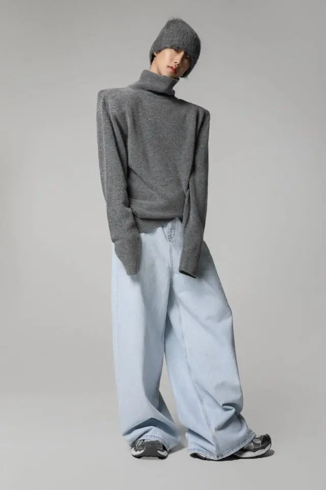 Paper Moon - Korean Women Fashion - #thatsdarling - iced blue wide leg flared denim jeans - 2