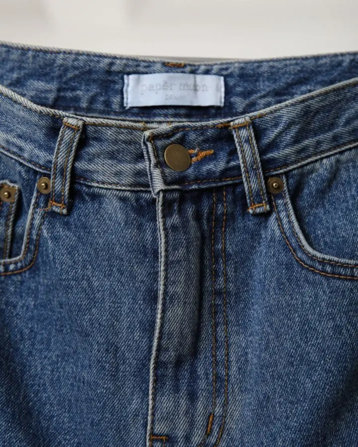 Paper Moon - Korean Women Fashion - #momslook - side stitch detail voulme blue denim jeans  - 4