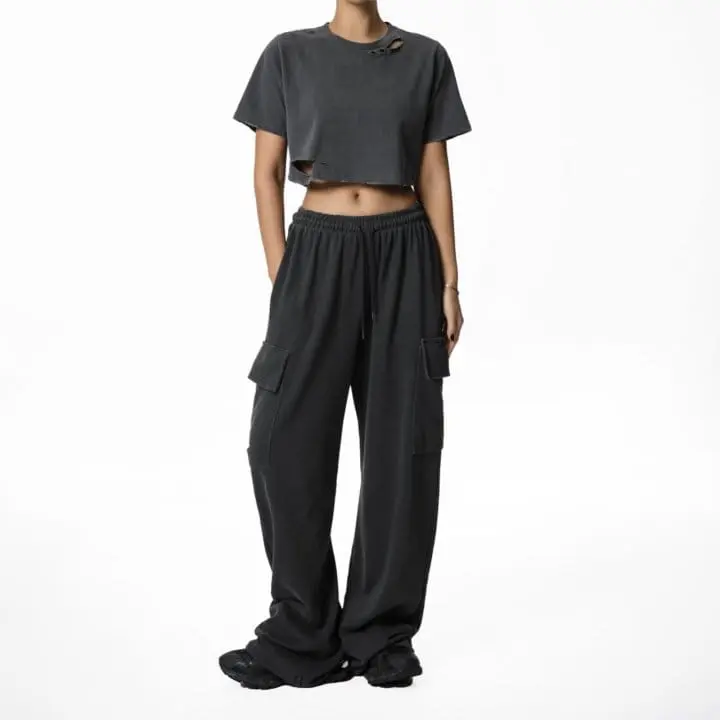 Paper Moon - Korean Women Fashion - #womensfashion - pigment pocket detail cargo sweat pants  - 3