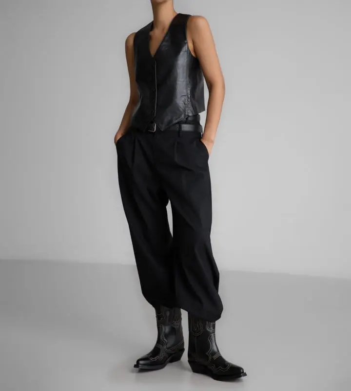 Paper Moon - Korean Women Fashion - #womensfashion - vegan washed leather button down vest - 2