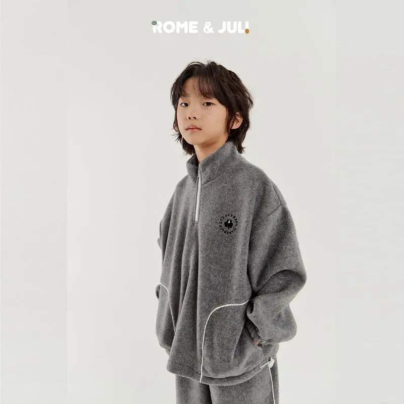 Rome Juli - Korean Children Fashion - #prettylittlegirls - Fluffy Top Bottom Set - 4