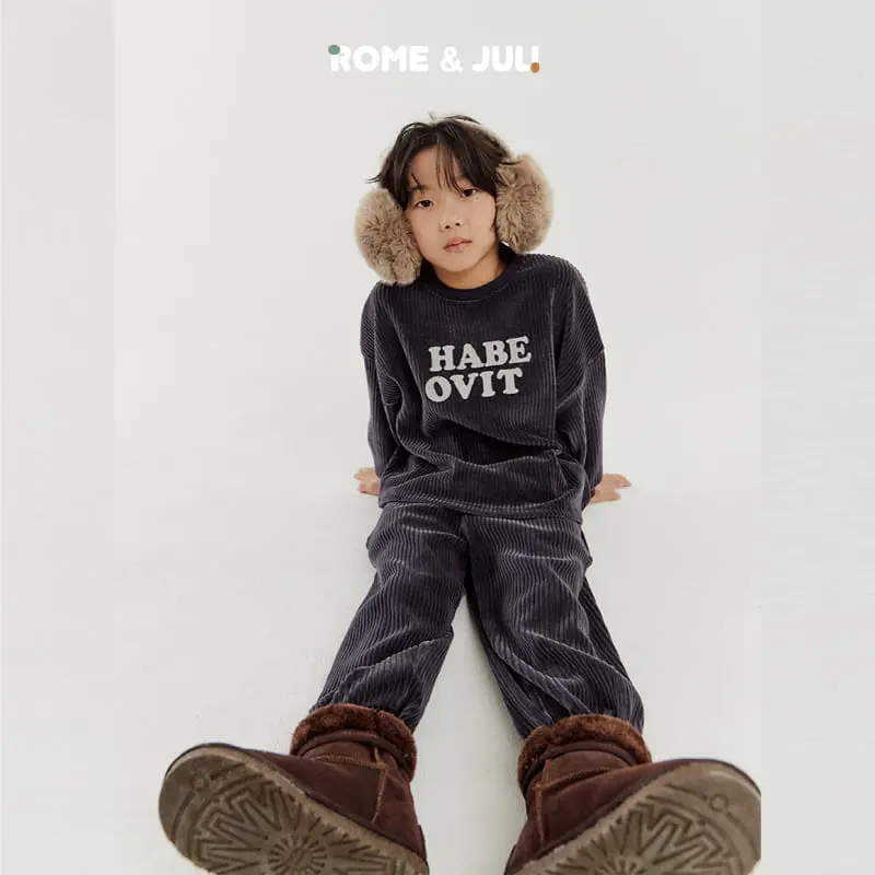 Rome Juli - Korean Children Fashion - #childofig - Habe Veloure Set - 4
