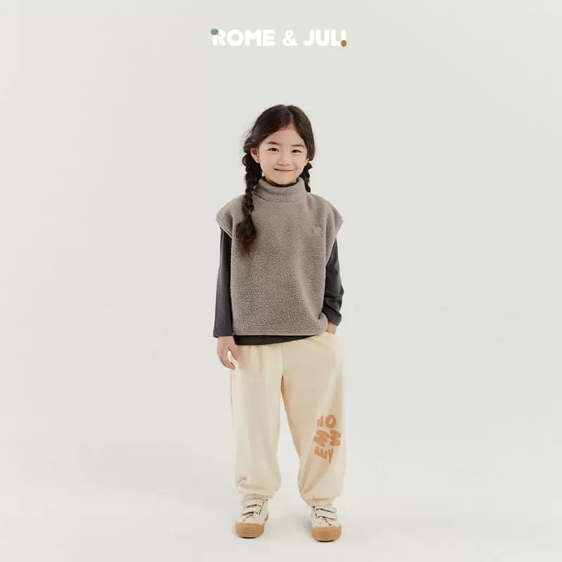 Rome Juli - Korean Children Fashion - #kidzfashiontrend - RJ Warmer Vest - 2