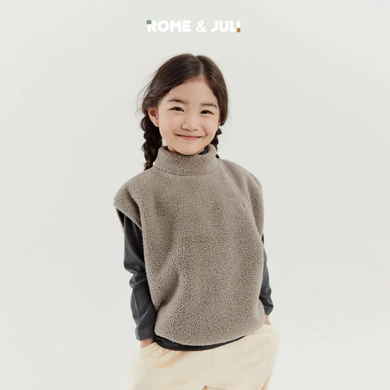 Rome Juli - Korean Children Fashion - #prettylittlegirls - RJ Warmer Vest - 7