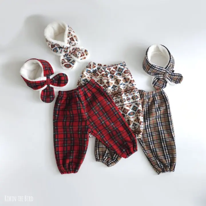 Saerobin - Korean Children Fashion - #minifashionista - Fleece Fluffy Muffler - 10