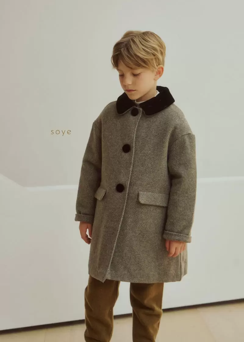 Soye - Korean Children Fashion - #Kfashion4kids - Velvet Ring Coat