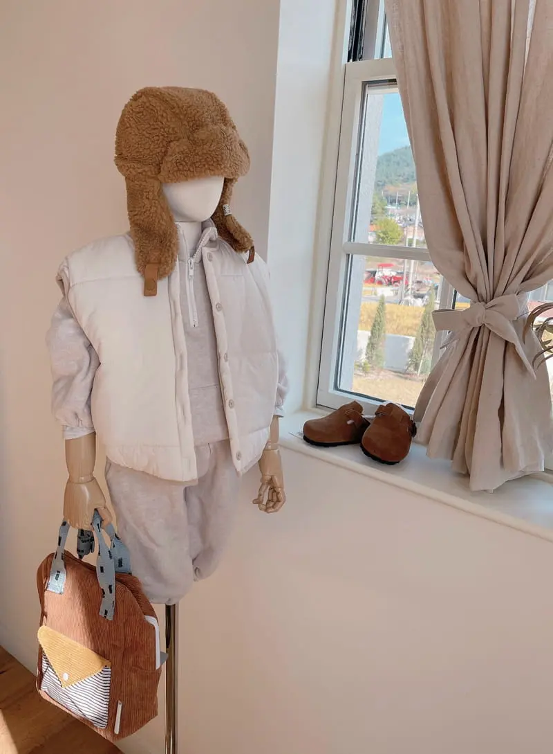 Studio M - Korean Children Fashion - #littlefashionista - Smoothe Padding Vest - 7