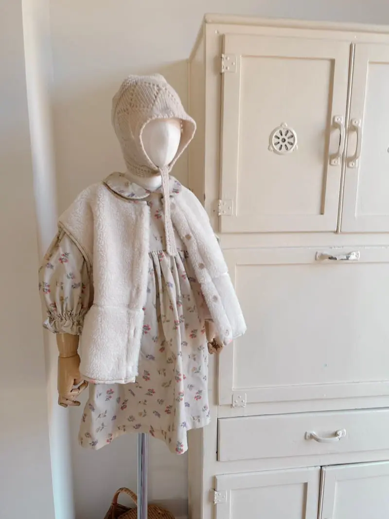Studio M - Korean Children Fashion - #minifashionista - Blan Vest - 8